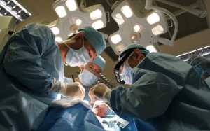 Hoại tử vùng mặt sau xạ trị ung thư